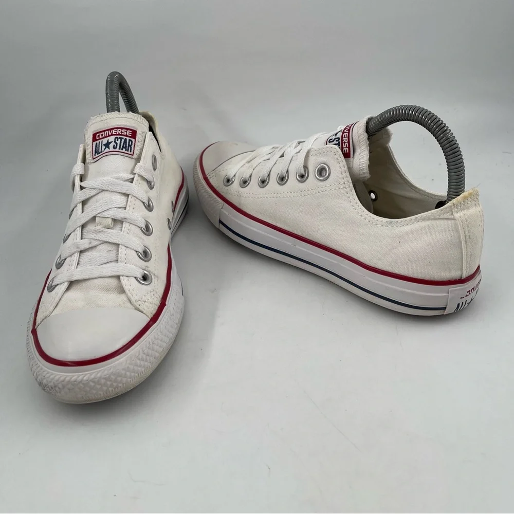 Converse Unisex CTAS Classic White Canvas Low Top Athletic Shoes - M/6 | W/8